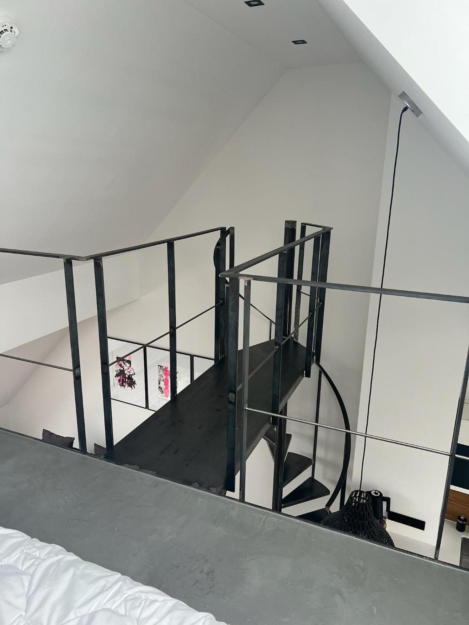 Suite One Business Munich Extérieur photo